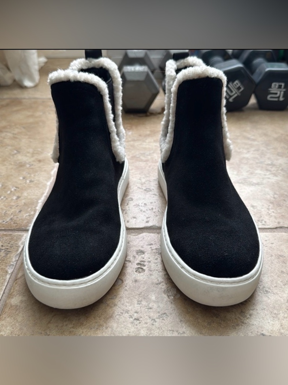 Lucky Brand Kachai Chelsea Boot Black Suede White Faux Shearling Fur Size 7 NEW - Picture 7 of 11